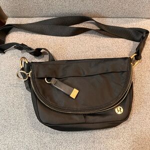 Lululemon Small Fanny Pack Crossbody Black